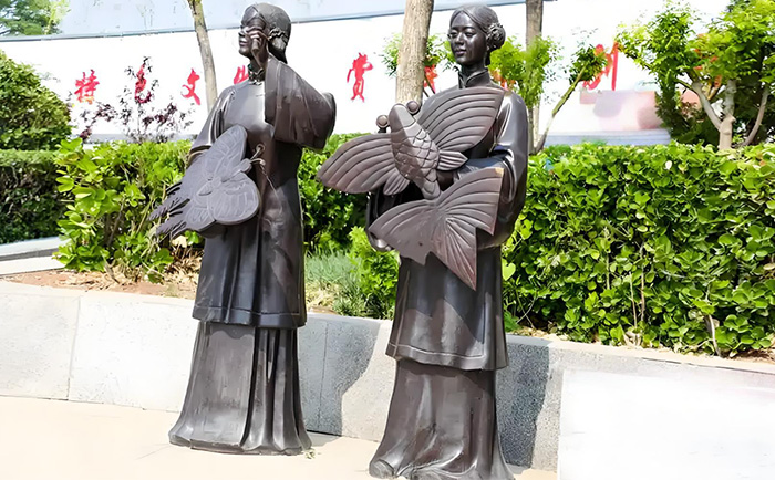 以銅為墨，鐫刻時代精神 —— 優(yōu)藝雕塑專注銅雕三十年